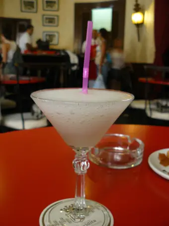 Daiquiri served at El Floridita, Havana, Cuba. Photo: Mike Fleming, CC BY 2.0