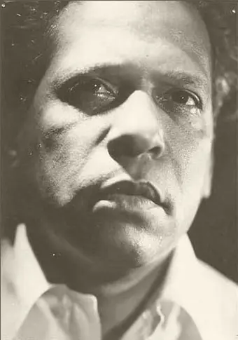 Nicolás Guillén in 1942. Photo: Diario La Nación / Nicolás Guillén Birthplace Museum, Camagüey